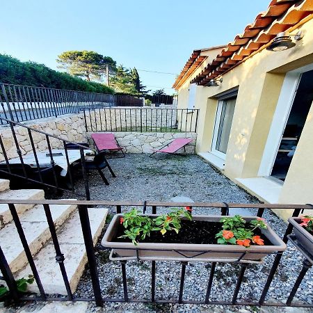 F2 Neuf Calme Climatise Wifi Parking - 1,5 Km Mer Cagnes-sur-Mer Exterior foto